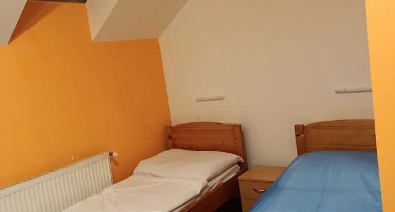 Pokoj s vanou pro 5 os. - Penzion U Palounků Česká Lípa, foto 1