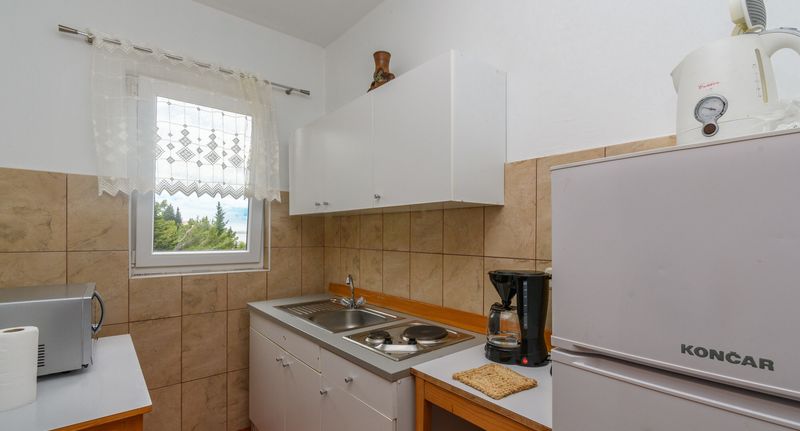 Apartman pro 6 os. se 3 ložnicemi - Apartment Nada Lukovo Sugarje, foto 1