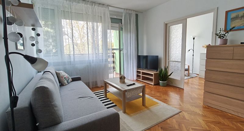 Rodinný Apartman s balkónem pro 5 os. se 2 ložnicemi - Galamb Odú Apartman Baja, foto 1