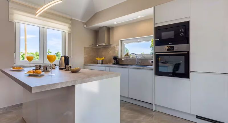 Rekreační dům (jako celek) pro 6 os. - Villa Martina Rakalj, foto 1