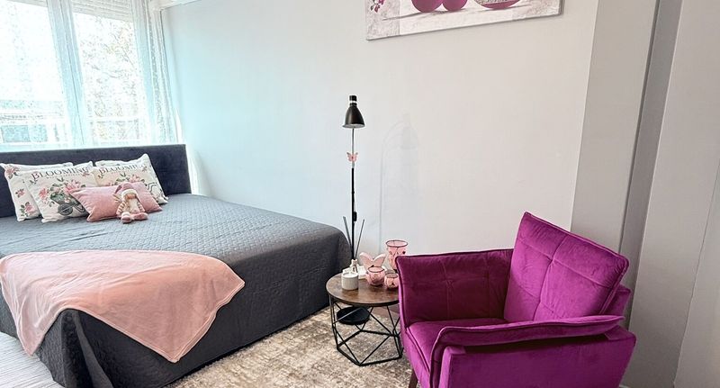 Deluxe Romantik Apartman s manželskou postelí s 1 ložnicí - La Casa Pedrito-Mariposa Apartman Kaposvár, foto 1