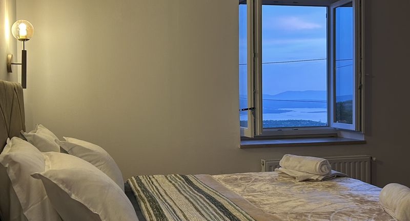 Apartman s klimatizací s terasou pro 6 os. se 2 ložnicemi K-25532 - Holiday Home With Hot Tub Grižane, Crikvenica - 25532 Grižane, foto 1