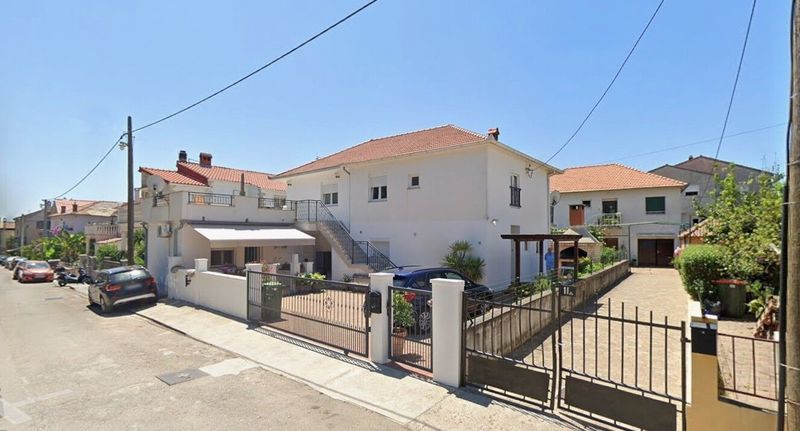 Apartman s klimatizací s terasou pro 7 os. se 3 ložnicemi A-25718-a - Apartments By The Sea Zadar - 25718, foto 1