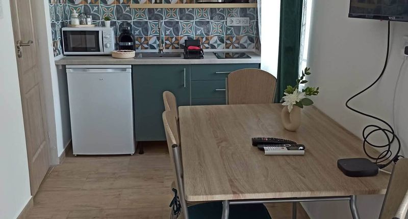 Apartman s manželskou postelí s 1 ložnicí s výhledem do zahrady na přízemí (s možností přistýlky) - B30 Apartmanok Eger, foto 1