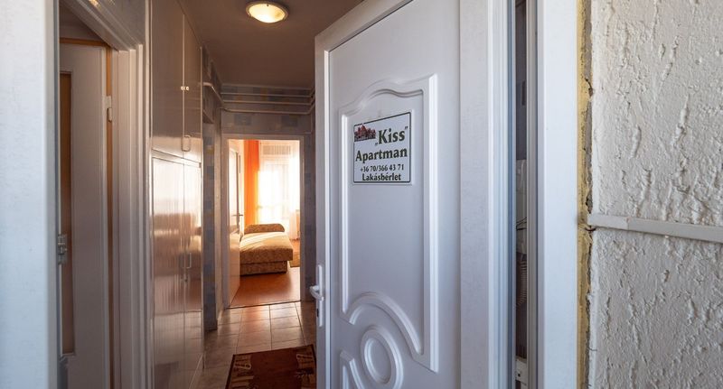 Apartman (jako celek) pro 9 os. s výhledem na město - Kiss Apartman 2 Békés, foto 1