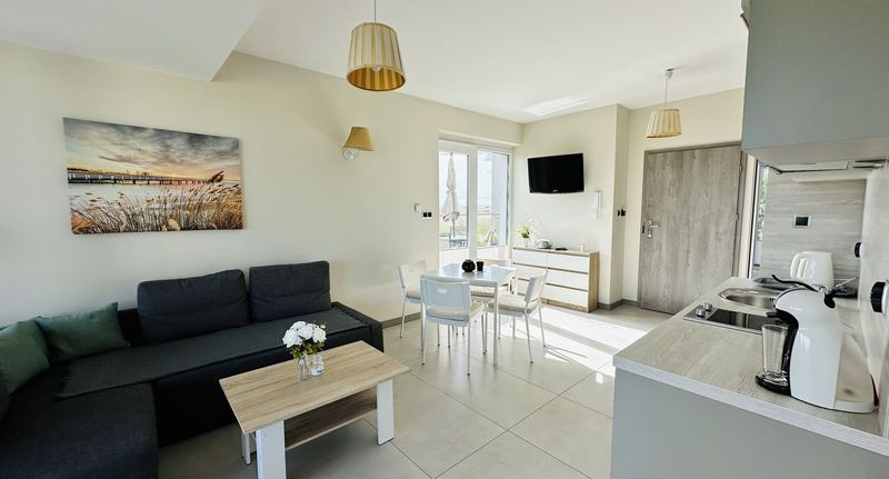 Apartman pro 4 os. se 2 ložnicemi s výhledem na moře na poschodí - Willa Dobryłko II Rewa, foto 1