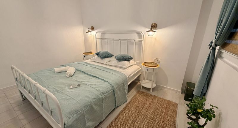 Standard Plus Pokoj s manželskou postelí na poschodí - Casa Teos 2 Mai, foto 1