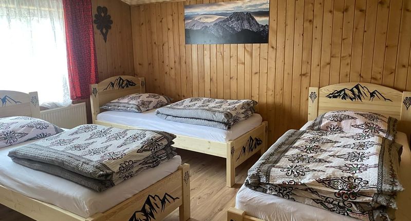 Apartman s privátní koupelnou mimo apartmán s vlastní kuchyňkou pro 4 os. s 1 ložnicí - Pokoje Gościnne ''Pod Smrekami'' Zakopane, foto 1