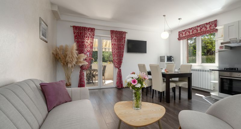Apartman pro 4 os. se 2 ložnicemi - Apartment Tatjana Premium Porec, foto 1