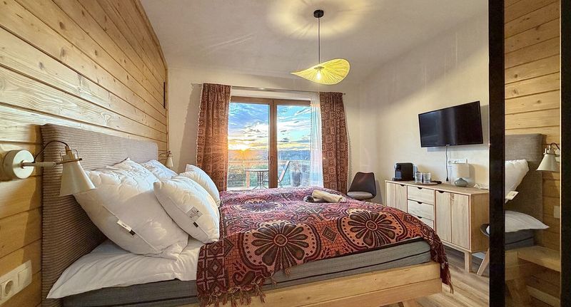 Pokoj s terasou s manželskou postelí s panoramou - Kétvölgy Kertje Vendégfogadó Kétvölgy, foto 11