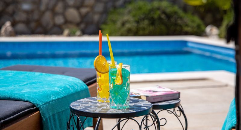 Apartman s klimatizací s terasou pro 6 os. se 3 ložnicemi K-25986 - Luxury Villa With A Swimming Pool Kremenići, Krk - 25986 Kremenići, foto 1