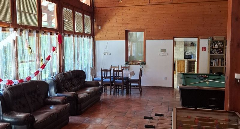 House (jako celek) s klimatizací pro 29 os. celý Dům (s možností přistýlky) - Family Farm Vendégház Kótaj, foto 1