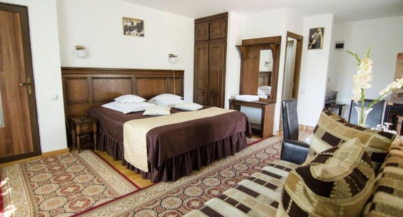 Pokoj pro 3 os. - Casa Medievală Bran, foto 1