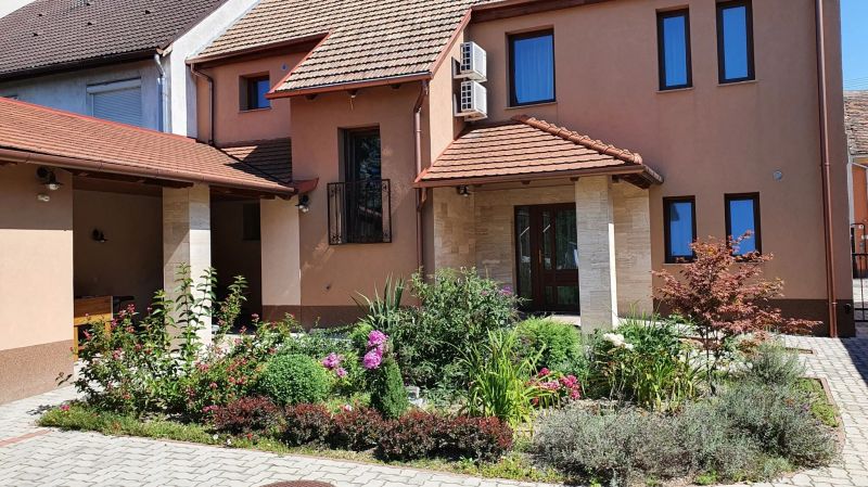 RÁBA Apartmanház Sárvár - foto 1