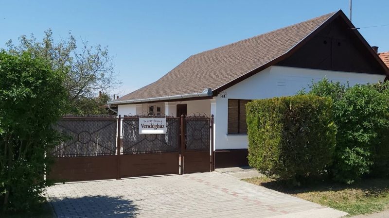 Feszty-fészek Vendégház Tiszafüred - foto 1