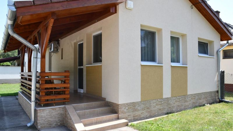 Pipacs Apartman Soltvadkert - foto 1