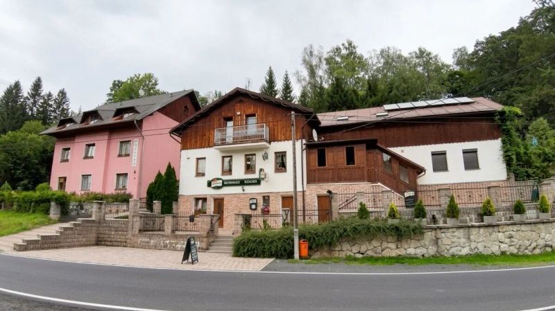 Penzion - Restaurace Kozabar Luby - foto 1