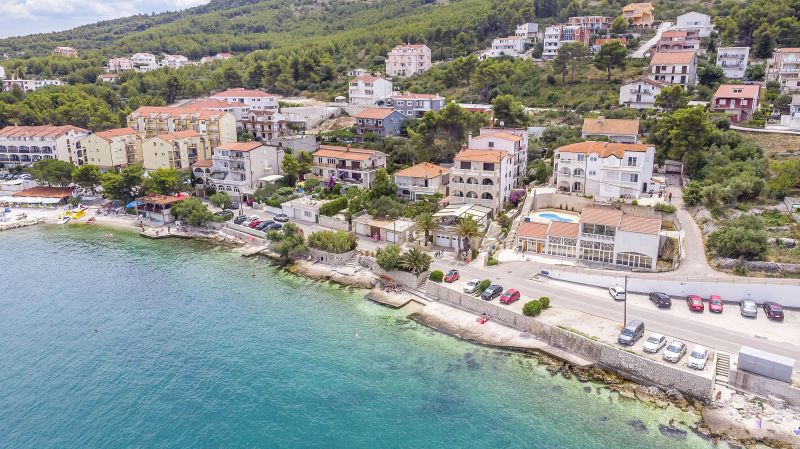 Apartments Krusica Arbanija - foto 1
