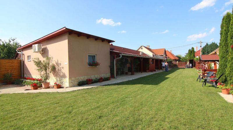 Füge Apartmanok Hajdúszoboszló - foto 1