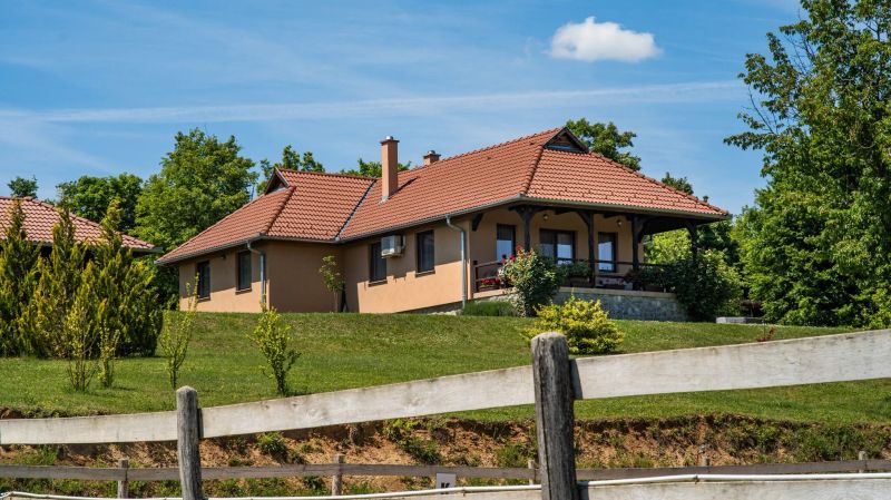 Panoráma Vendégház Bükkösd - foto 1