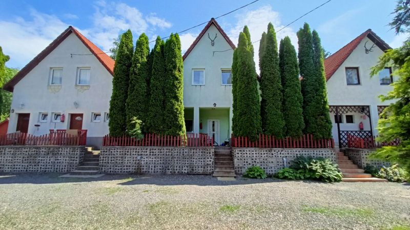 Vadász Turista Centrum Mátraszentlászló - foto 1