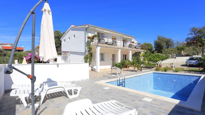 Family-friendly Apartments With Swimming Pool Ražanj, Rogoznica - 17867 Ražanj - foto 1