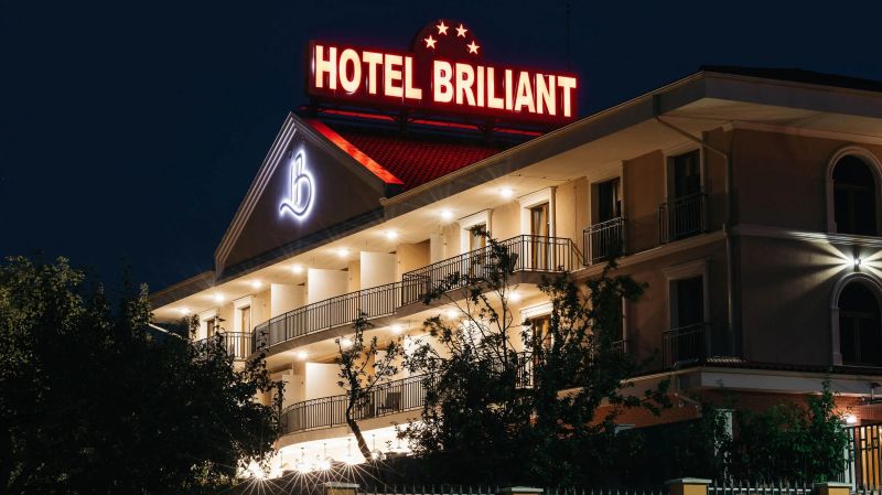Hotel Briliant Cluj-Napoca - foto 1