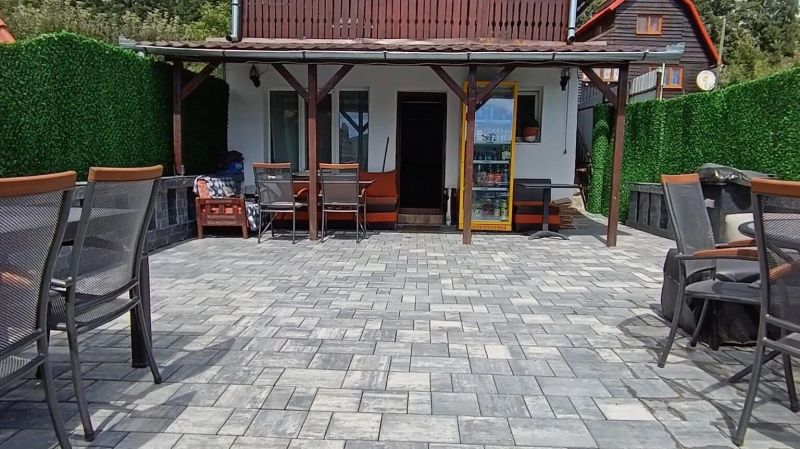 Cabana Sponsoru' și Baroana Aiudul de Sus - foto 1