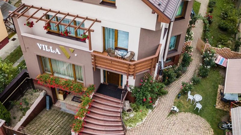 Villa V Brașov - foto 1