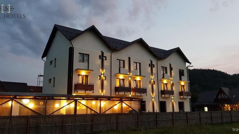 Spell Hotels Arefu - foto 1