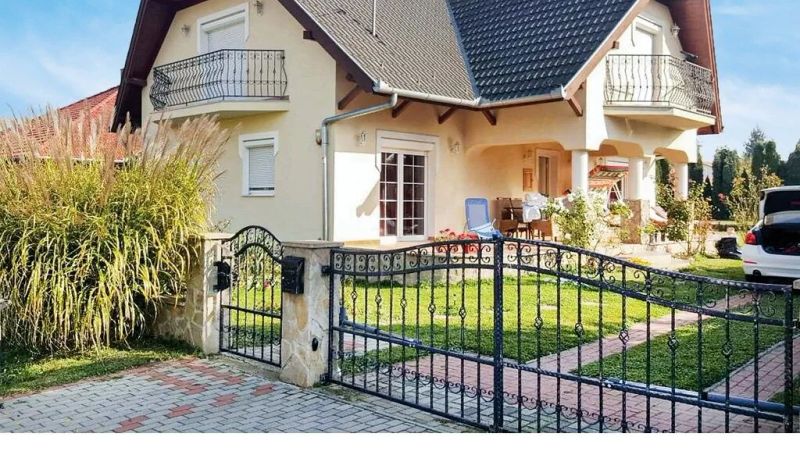 Pelso Vendégház Balatonberény - foto 1