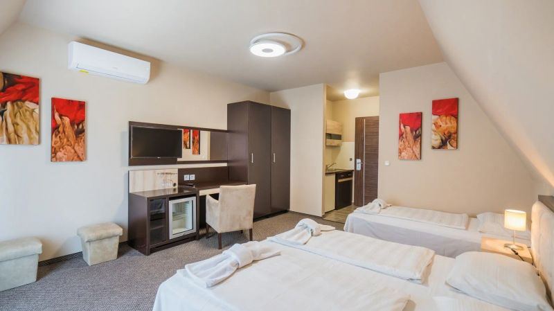 Beach Family Rooms Siófok - foto 1