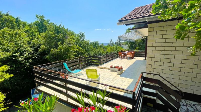 Apartmani Nadica Jadranovo - foto 1
