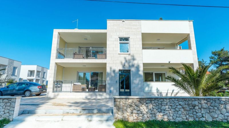 Apartment Martan Vir - foto 1