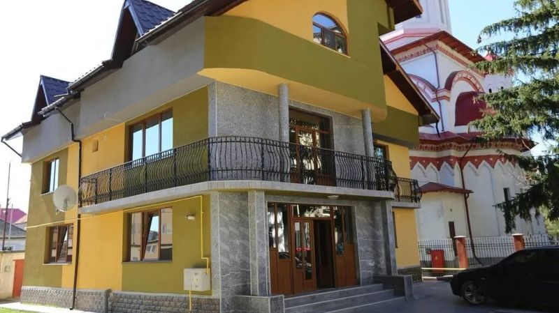 Vila Class Petroșani - foto 1