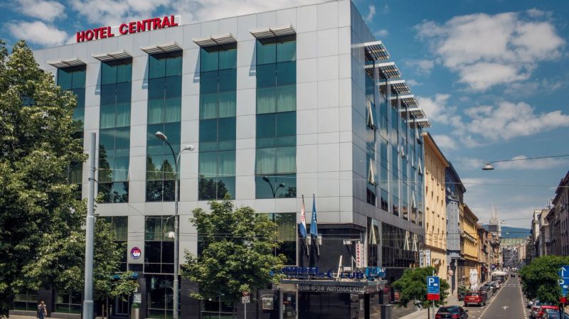 Hotel Central Zagreb - foto 1