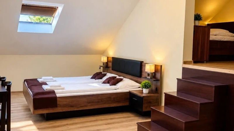 Bársony Vendéglő és Panzió Szécsény - foto 1