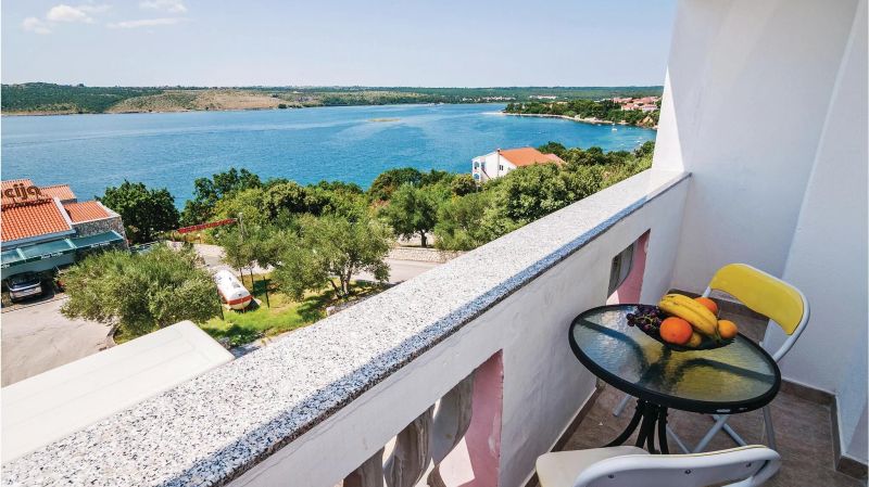 Apartman Posedarje - CDA497 - foto 1
