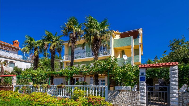 Apartman Crikvenica - CKC862 - foto 1