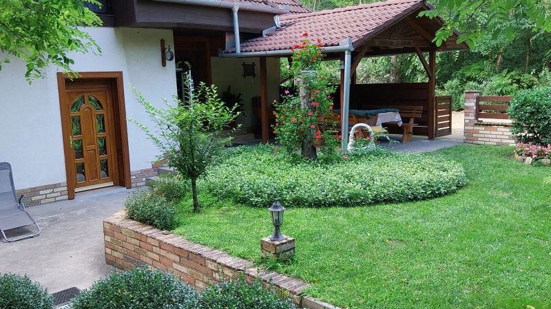 Aranyszarvas Vadászház Vendégház Császártöltés - foto 1