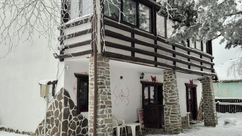 Vila Eden Comandău - foto 1
