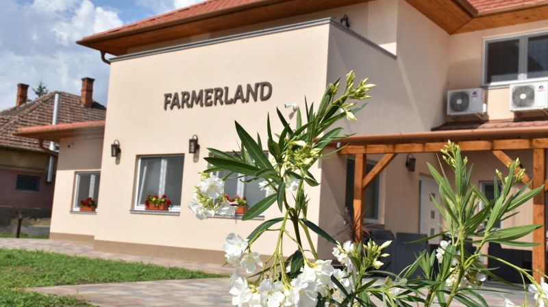 Farmerland Villa Abádszalók - foto 1