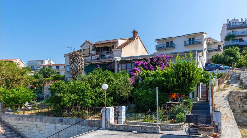 Apartman Podstrana - CDC701 - foto 1