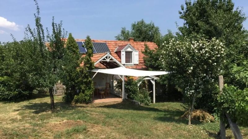 Csobánc Szerelem "A" Vendégház Gyulakeszi - foto 1