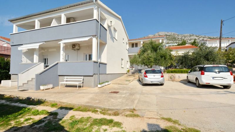 Apartmani Antonija Starigrad - foto 1