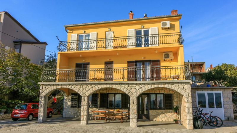 Apartments Novi Novi Vinodolski - foto 1