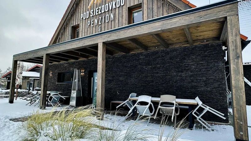 Penzion a Restaurace Pod Sjezdovkou Čenkovice - foto 1