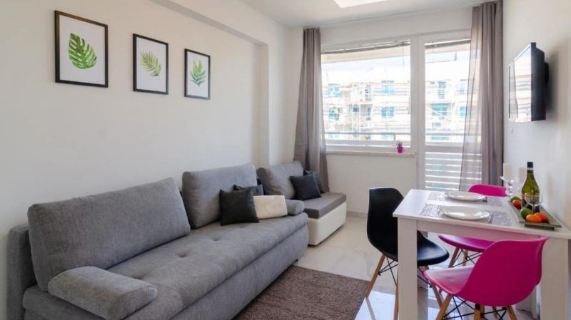 HOLIDAY HOME Slavia New 601 przy plaży z widokiem na morze - foto 1
