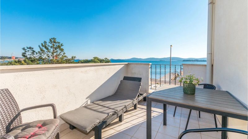 Apartman Turanj - CDI305 - foto 1