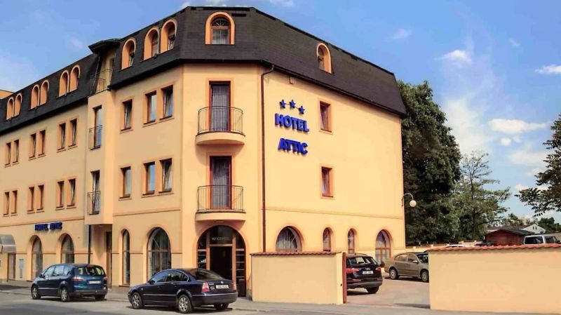 Hotel Attic Praha - foto 1